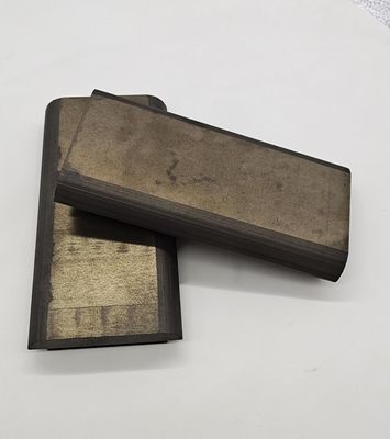 Un bon prix. Le graphite de carbone à haute densité ISO14000 couvre les palettes rotatoires de carbone pour la pompe de Becker en ligne