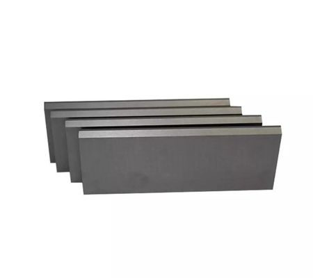 Un bon prix. Aubes adaptées aux besoins du client de graphite de carbone isostatique pour la résistance à l'usure élevée de pompe en ligne